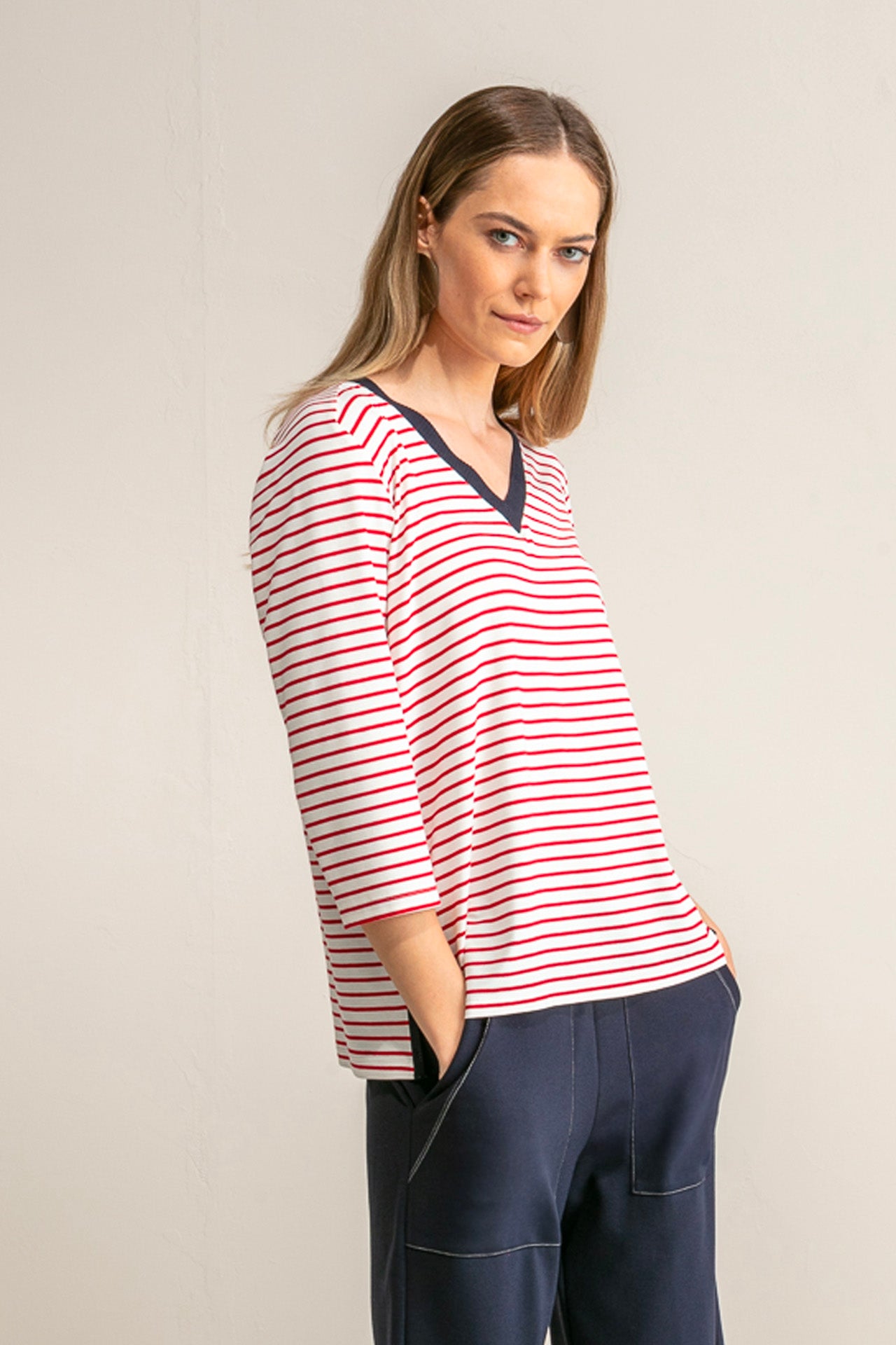 T-shirt a righe bicolor