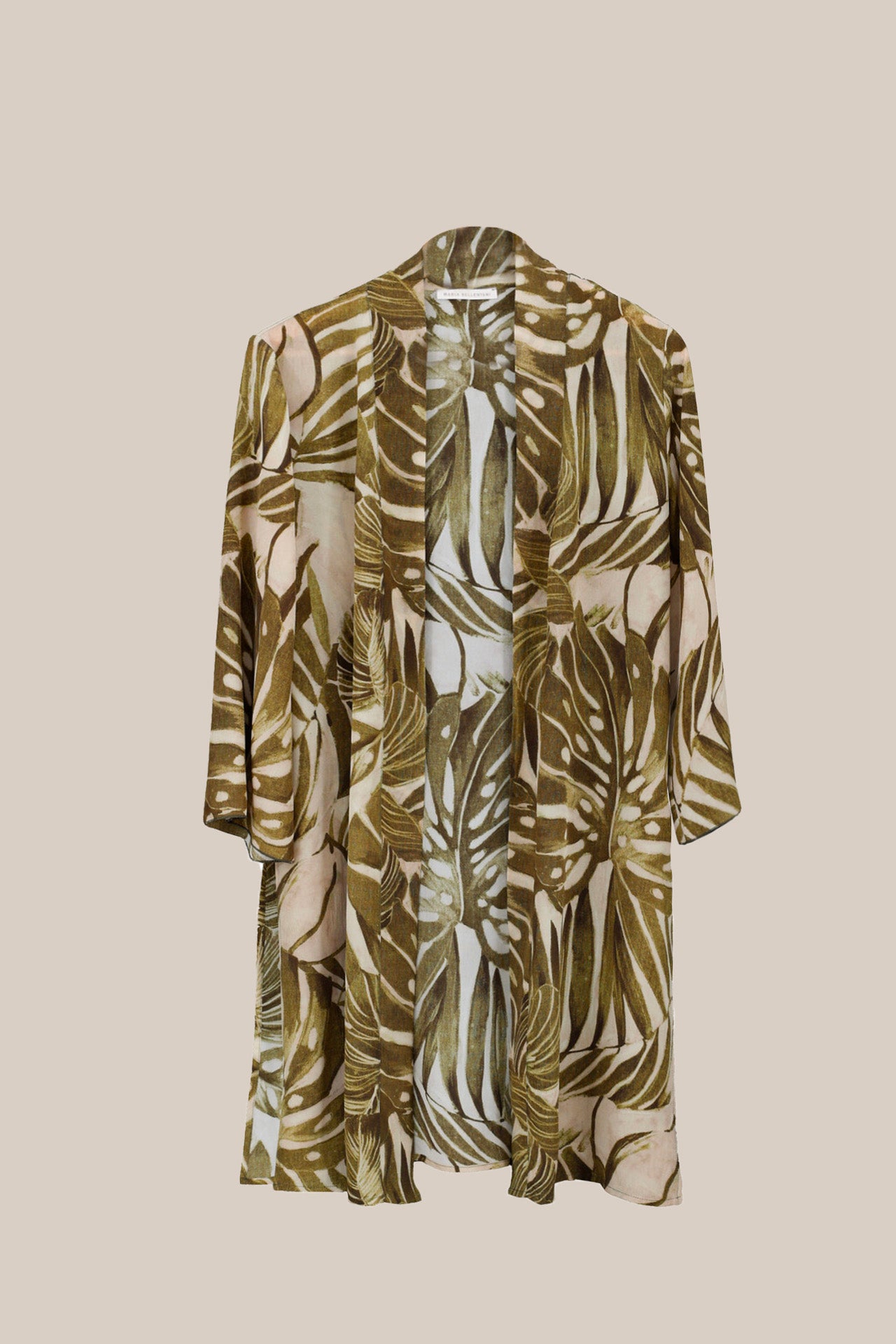 Fließender Überwurf aus Viskose mit tropischem Druck