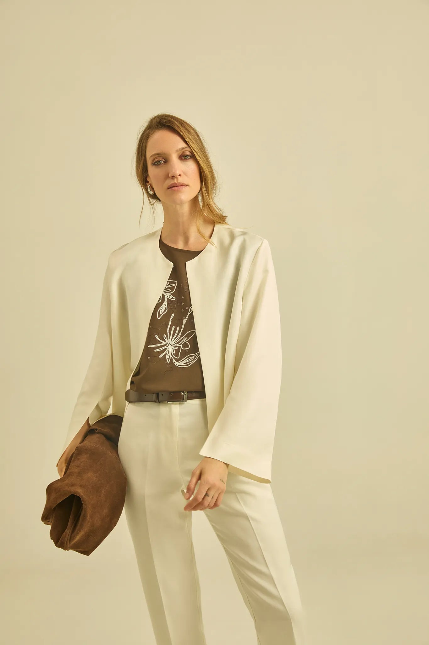 Crew neck jacket in viscose and linen blend