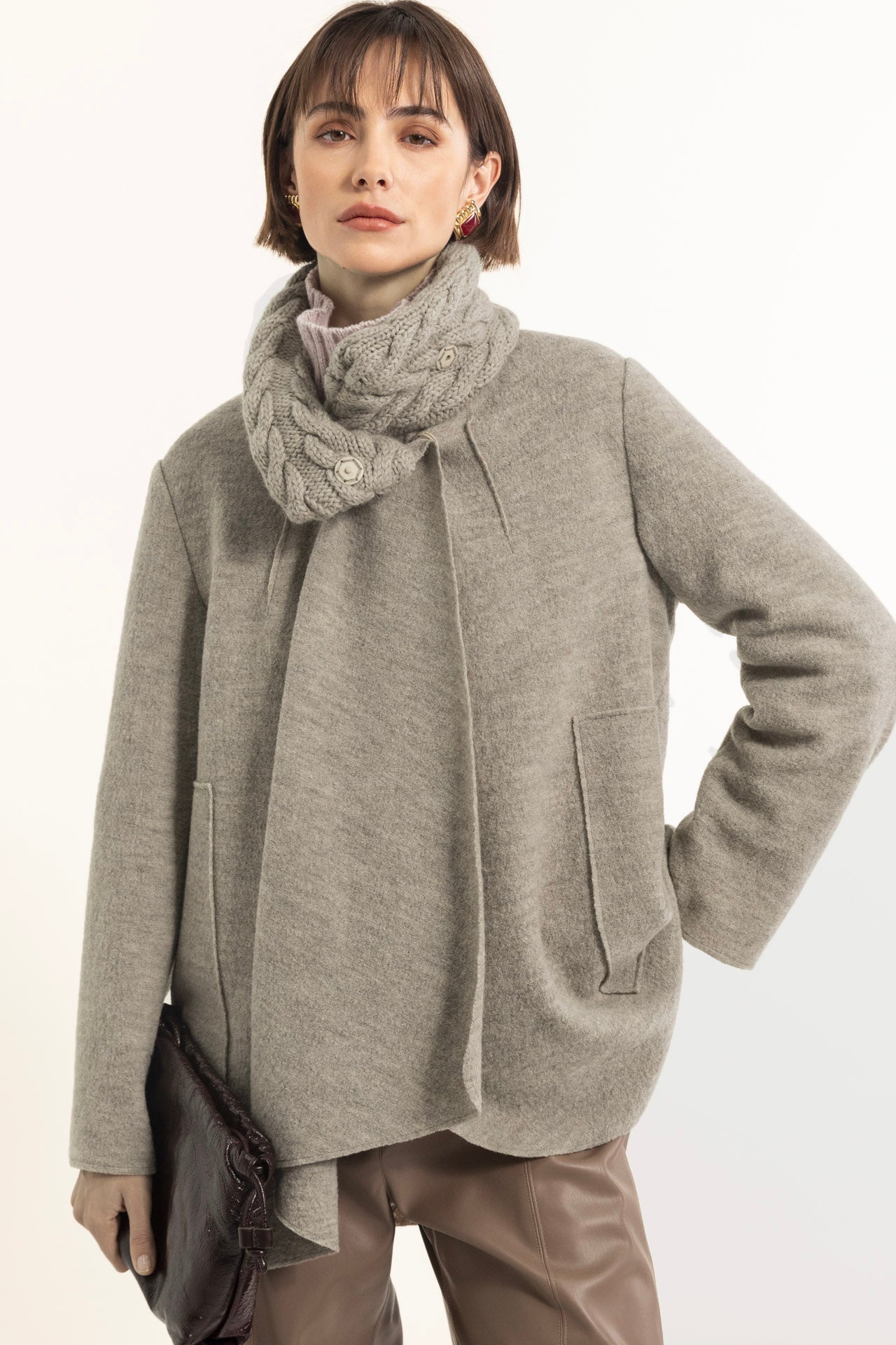 Beige wool jacket with cape collar