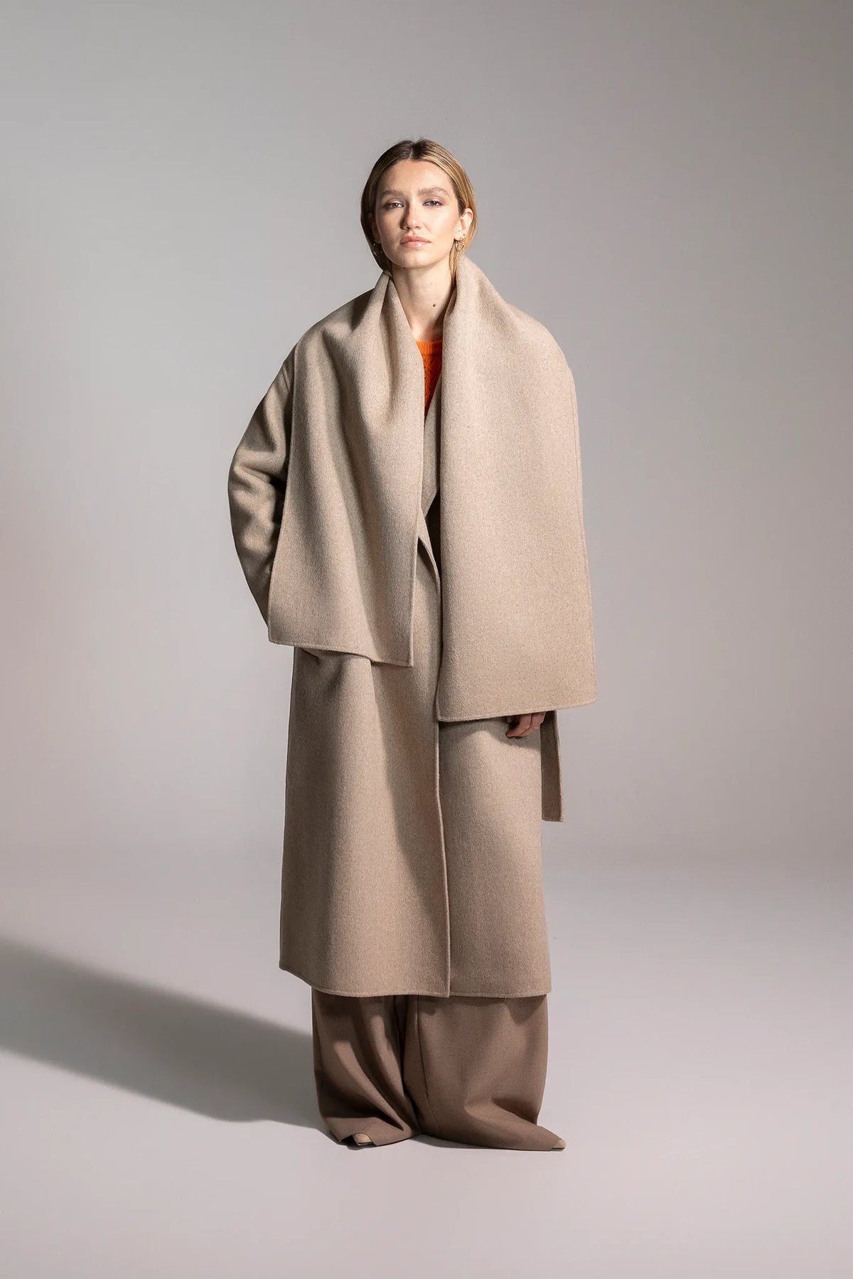 Cappotto lungo in misto lana con sciarpa - stop