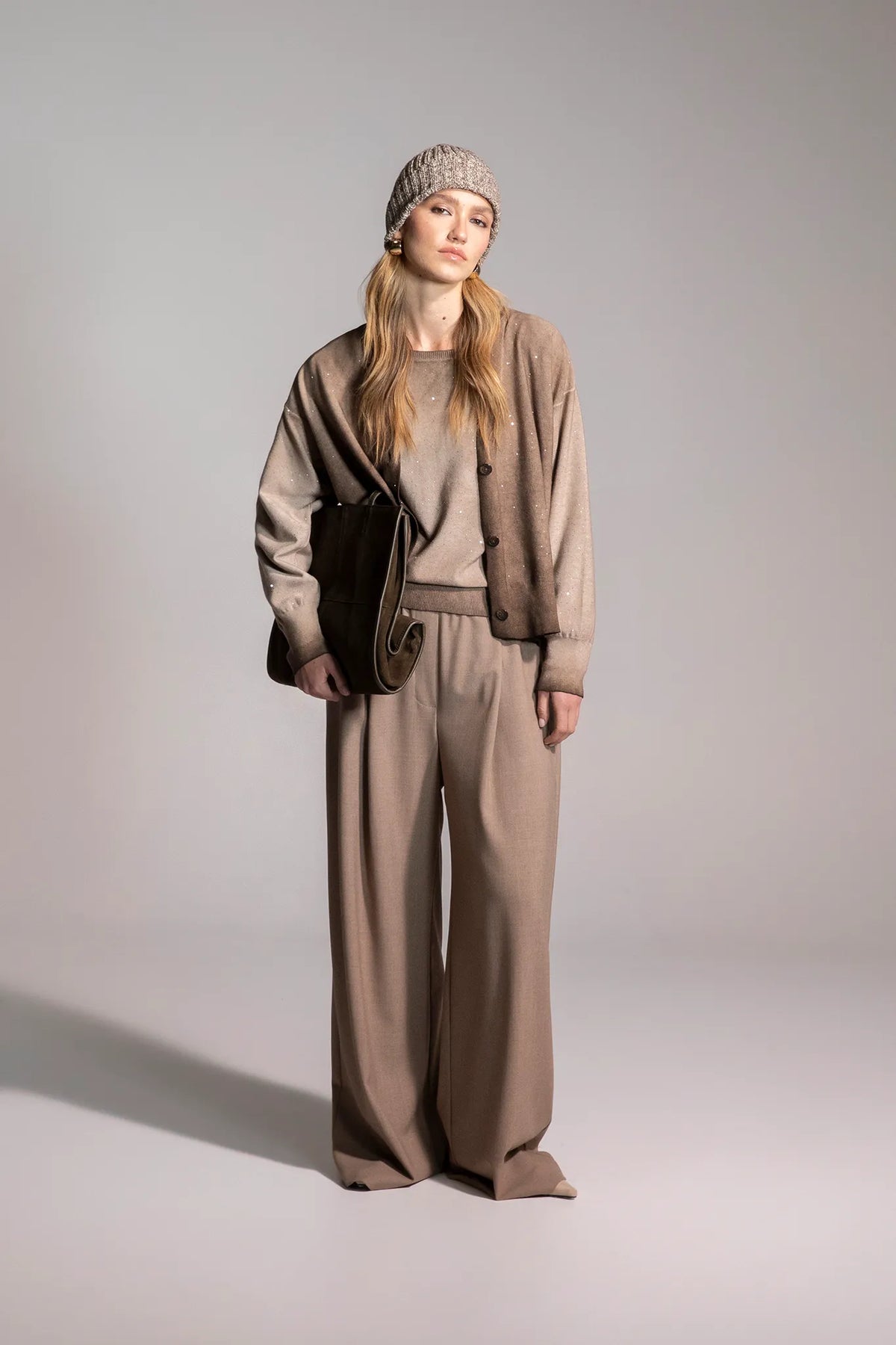 Cardigan con scollo a V tinto a freddo